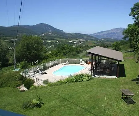 Gite/hotel Rolland Hotel